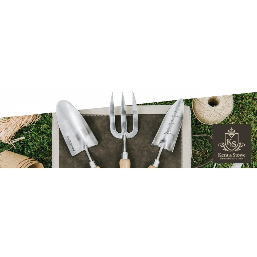 Cultivator manual KENT & STOWE cu 3 dinti din inox, maner din lemn de frasin, 28 cm, 15 ani de garantie